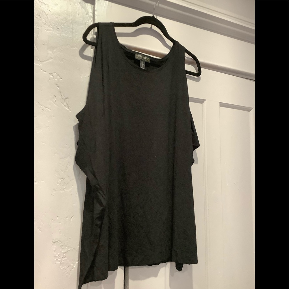 Forever 21 Black cutout short sleeve blouse